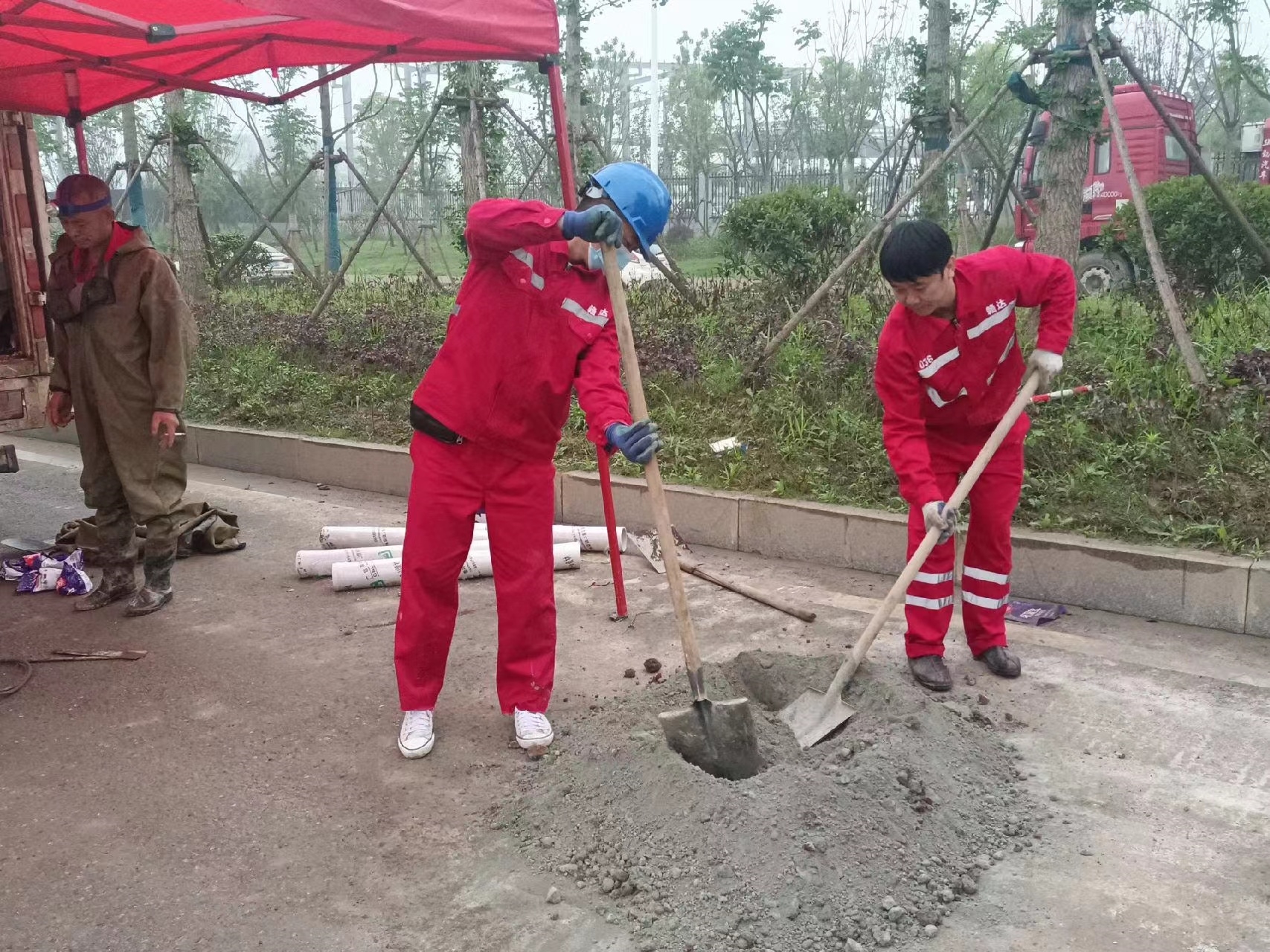 凌源管道疏通哪家好】及时进行市政管道清淤